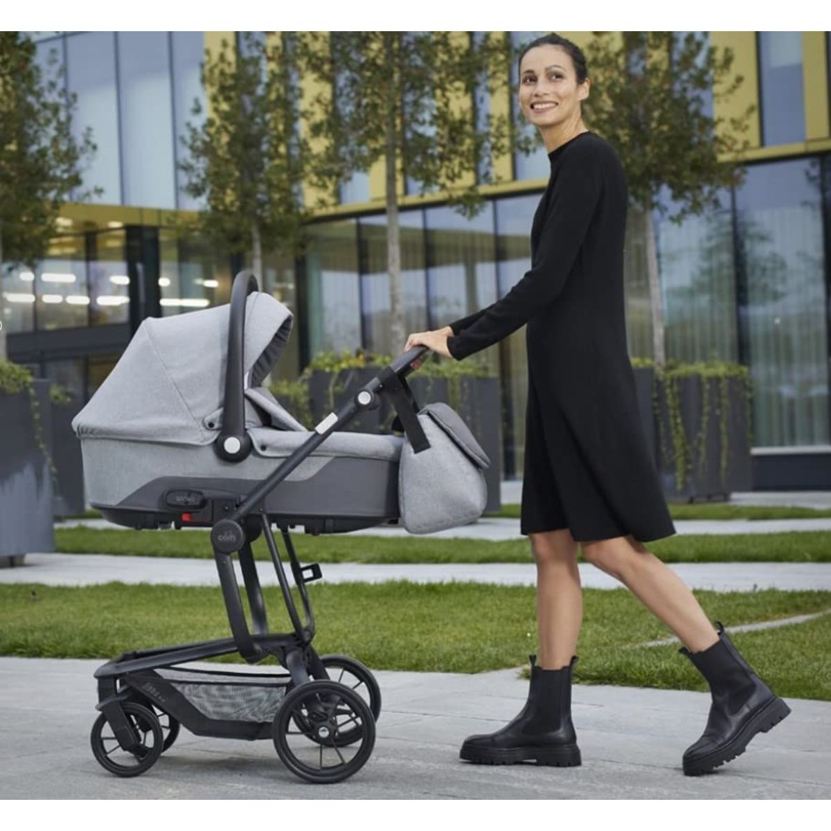 Cam - Taski Sport Baby Travel System - Gray -  super compact and lightweight travel system, Very spacious, from 0 to 4 years old (22 kg.), Rocking Function, Made in italy, Aluminium frame.