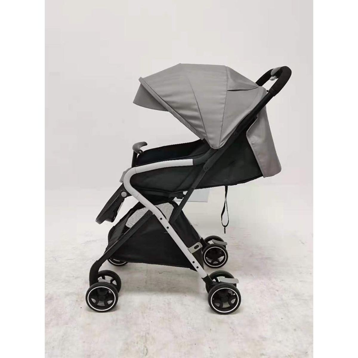 Babytrend Compact Stroller (0-20kg) - Grey
